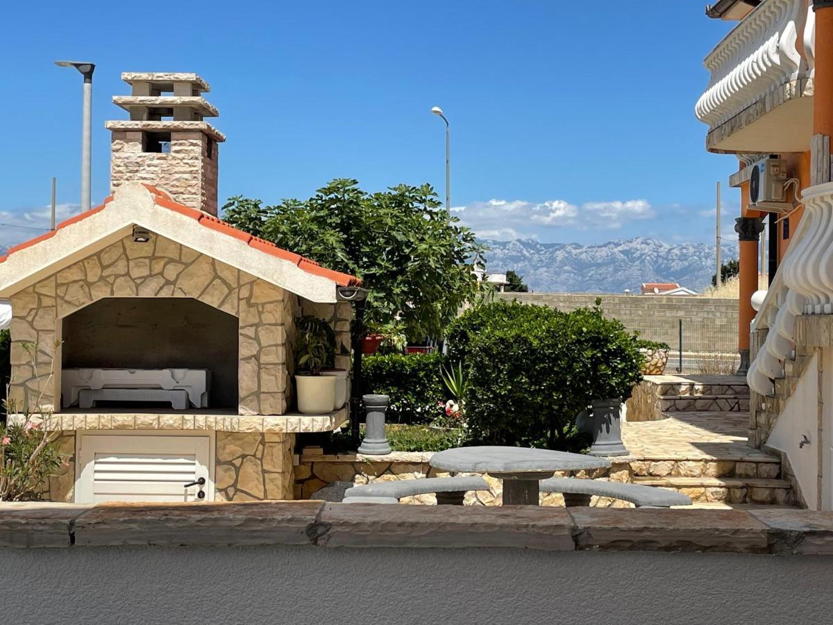 Apartmenthouse Ines Vir Dış mekan fotoğraf