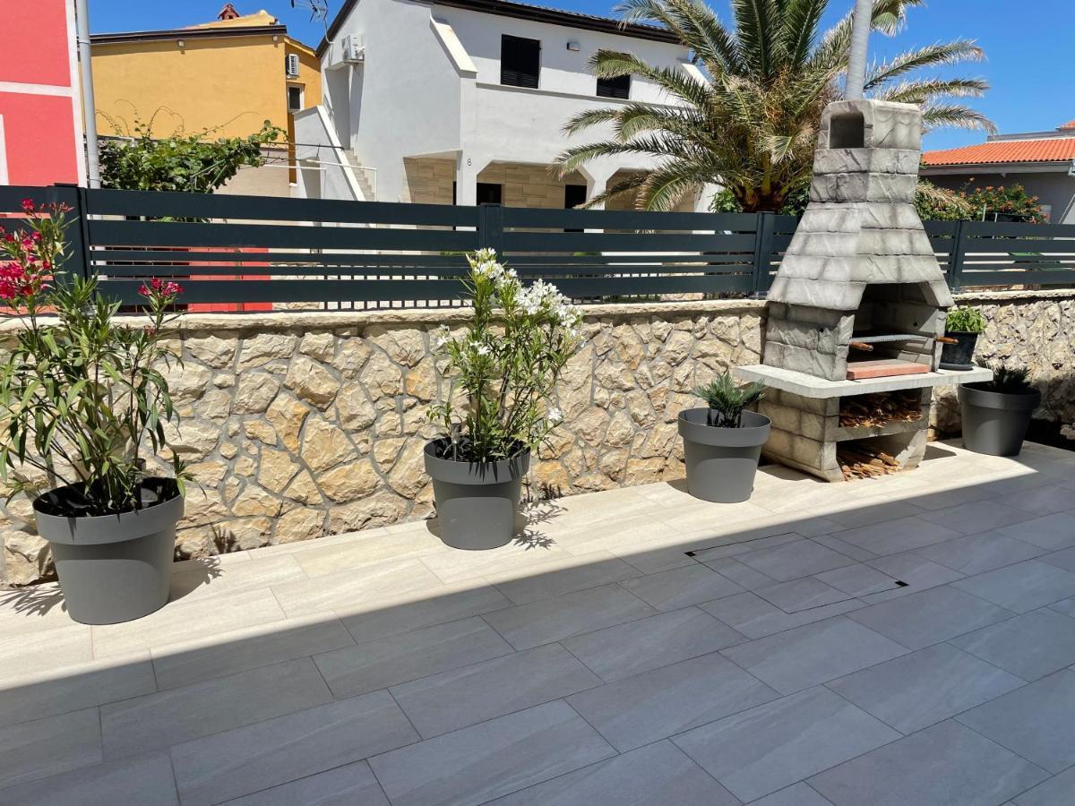 Apartmenthouse Ines Vir Dış mekan fotoğraf