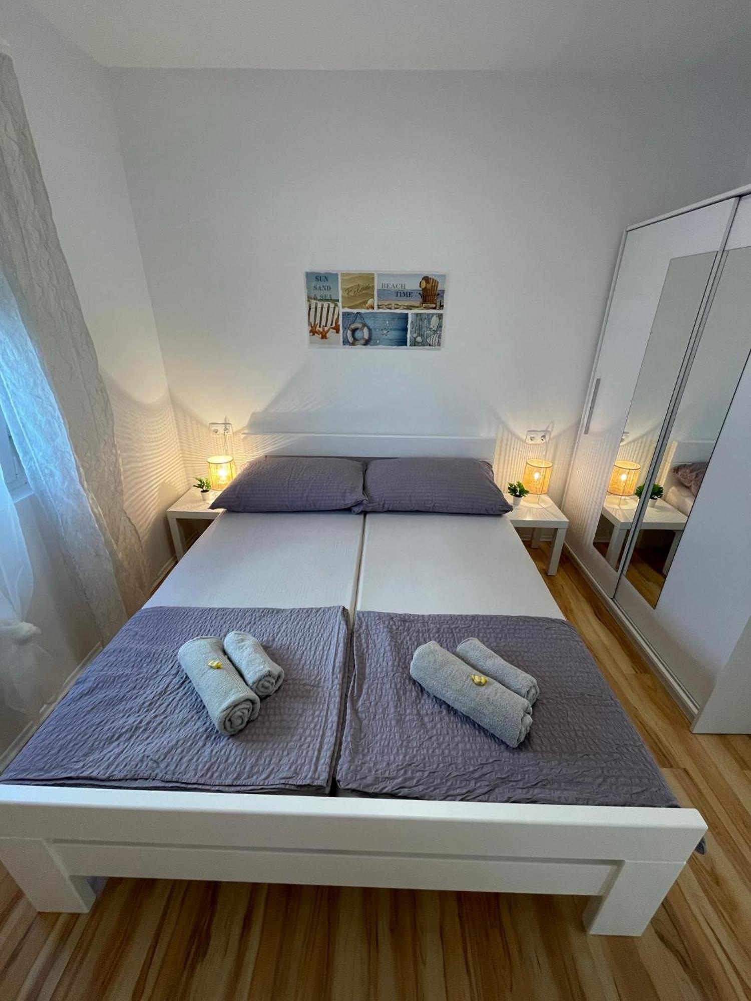 Apartmenthouse Ines Vir Dış mekan fotoğraf