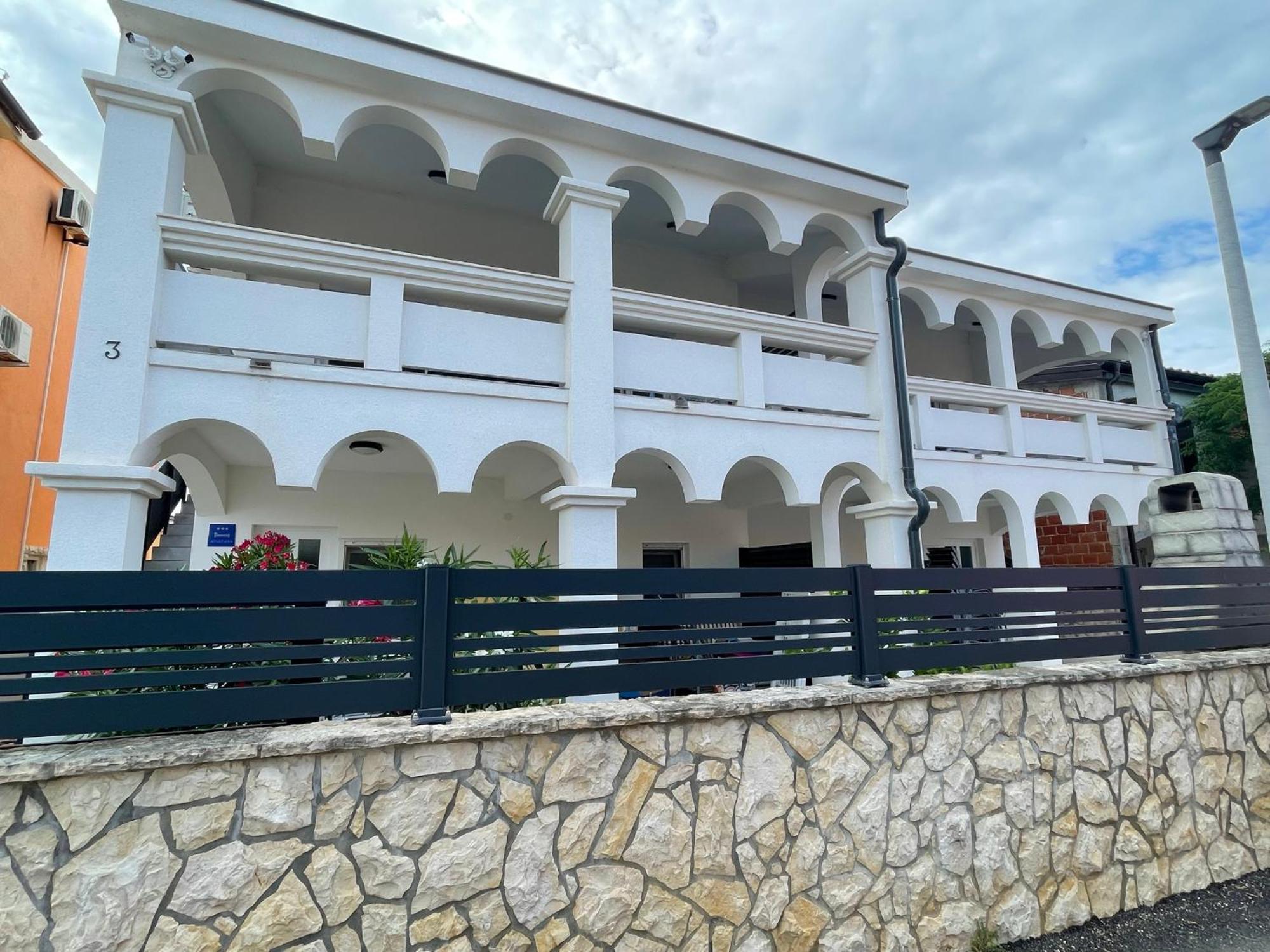Apartmenthouse Ines Vir Dış mekan fotoğraf